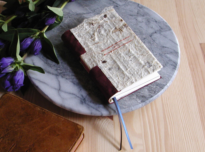 この豆本の作り方教えます